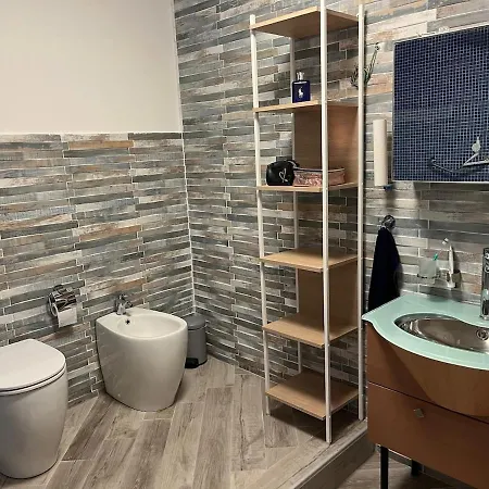 Elegante Con Bbq A 20' Dal Mare Apartment